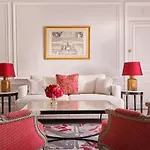 Plaza Athenee - Dorchester Collection 5*