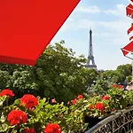 Szálloda Plaza Athenee - Dorchester Collection 5*