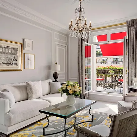 Plaza Athenee - Dorchester Collection Hotel Paříž