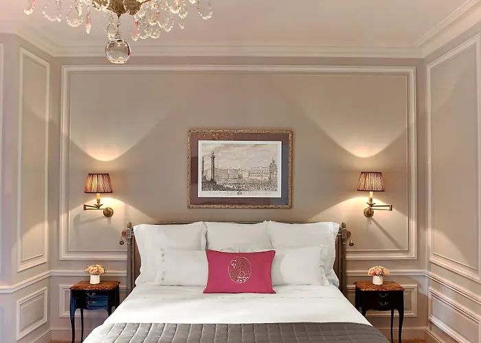 Hotel Plaza Athenee - Dorchester Collection Paříž