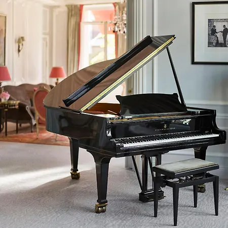 Plaza Athénée - Dorchester Collection 5* París