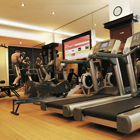 Plaza Athénée - Dorchester Collection Hotel Paris