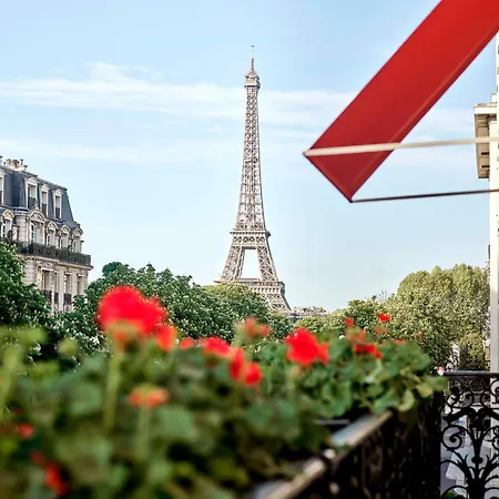 Plaza Athénée - Dorchester Collection Hotel 5*