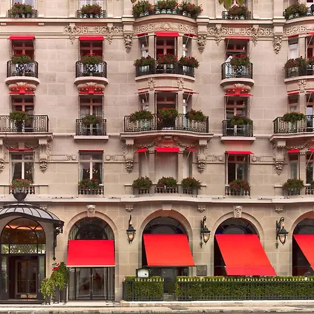 Hotel Plaza Athénée - Dorchester Collection