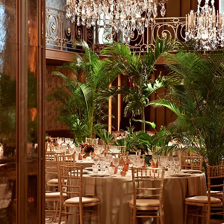Plaza Athenee - Dorchester Collection פריז