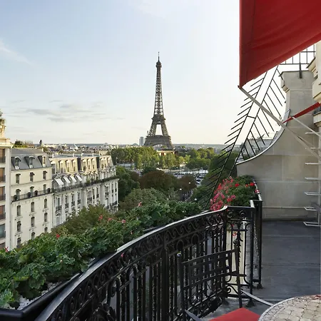 Plaza Athenee - Dorchester Collection 5*