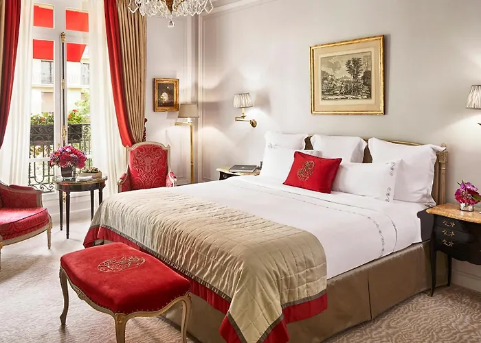 Hotel Plaza Athenee - Dorchester Collection