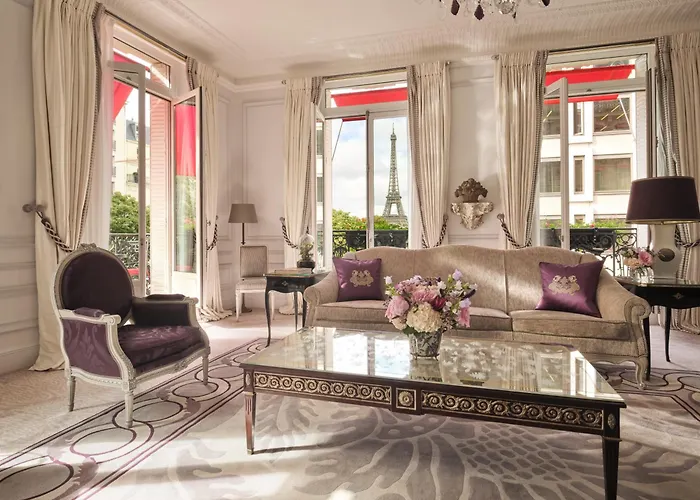 Plaza Athenee - Dorchester Collection Hotel 5*