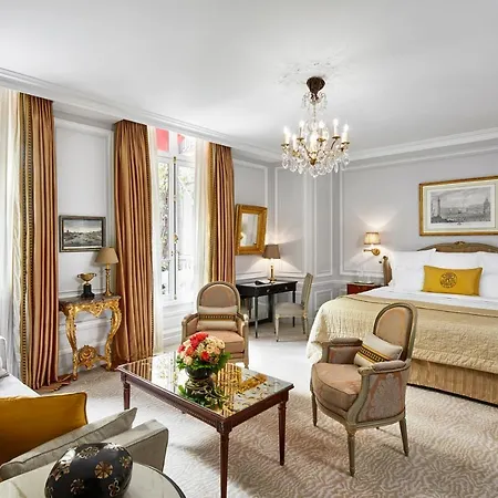 Plaza Athenee - Dorchester Collection Hotel 5*